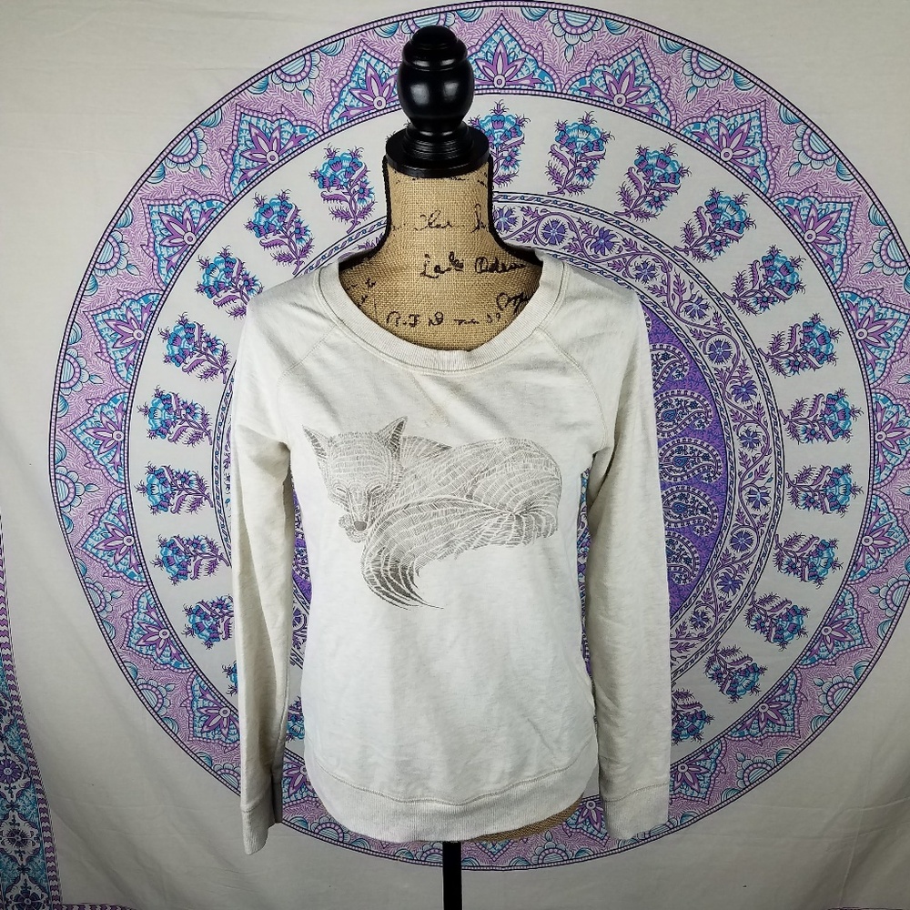 Old Navy fox pullover top